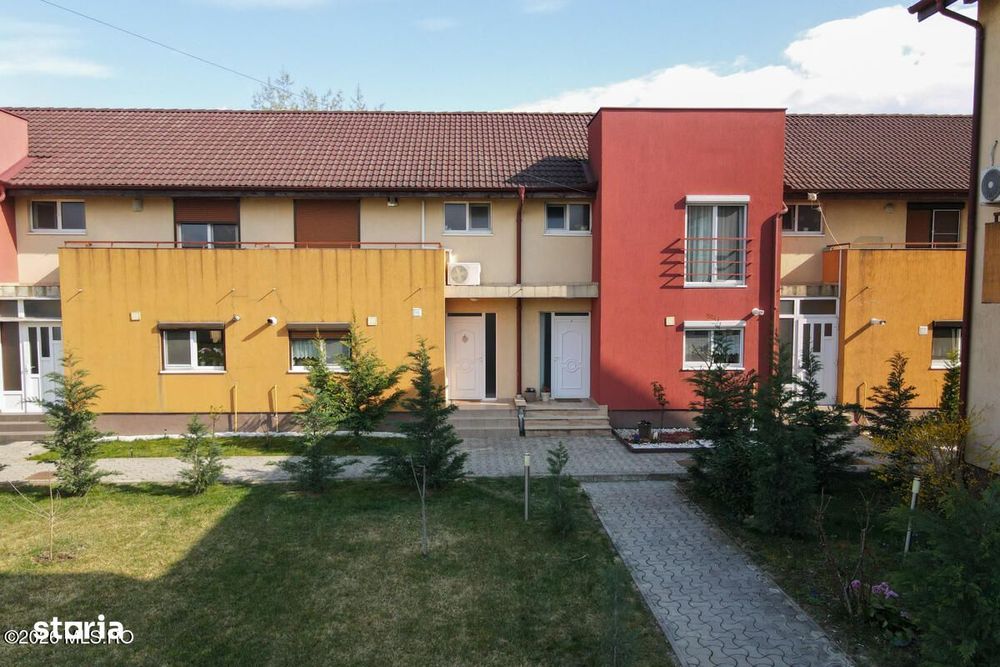 Dumbravita - Str Soarelui - Casa P+1, 3 Camere, Parcare Acoperita