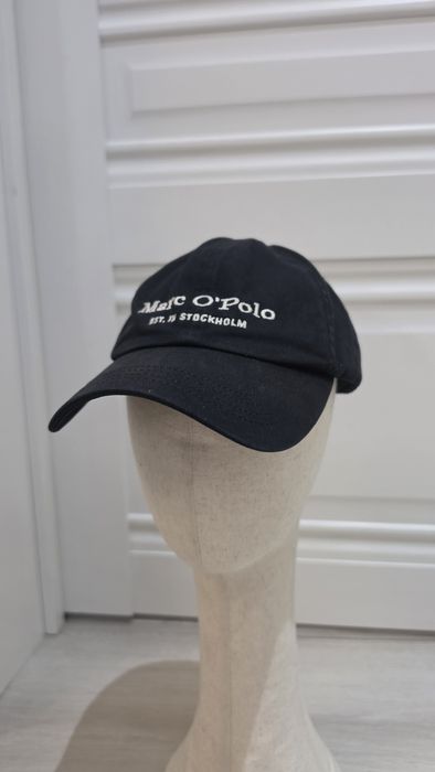 Кепка от Marc O'Polo