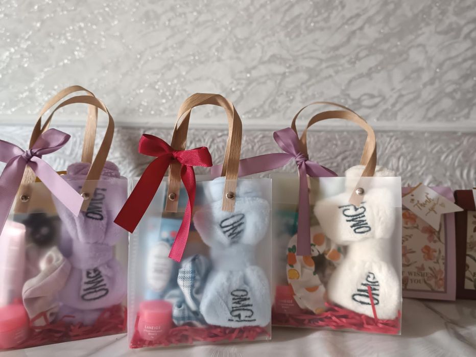 Подарочные боксы. Подарки на 8 марта