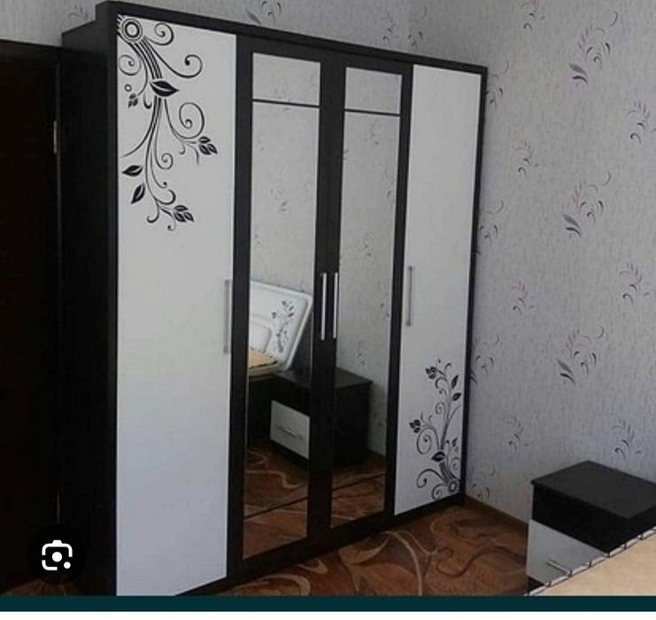 Продам спальный гарнитур