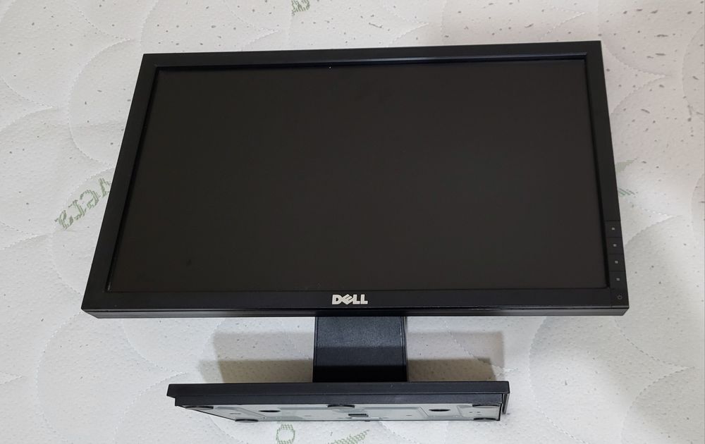 Продам монитор DELL