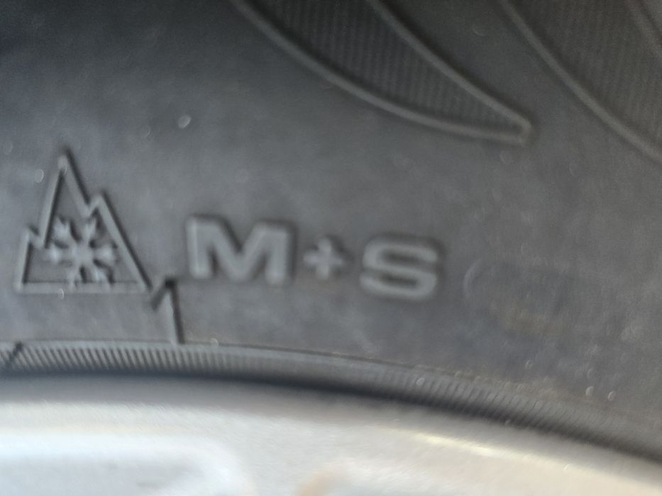 Jante Originale Qashqai  cu anvelope M+S Fulda215/65/16