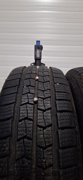 НОВИ! 2 бр 215 65 16C Nexen winguard