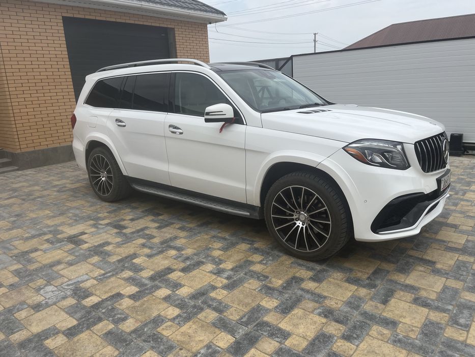 Mersedes GLS 450