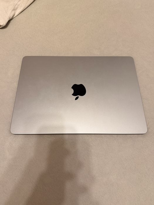 Macbook air 2024