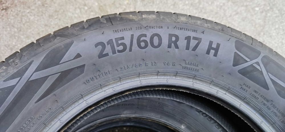 Чисто Нови 215 60 17 Continental/ Brigestone