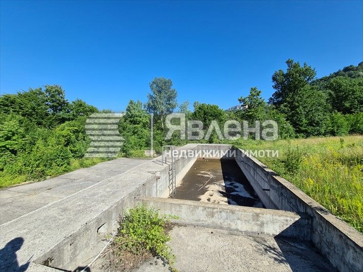 Почивна база в град Тетевен, подходяща за хотел