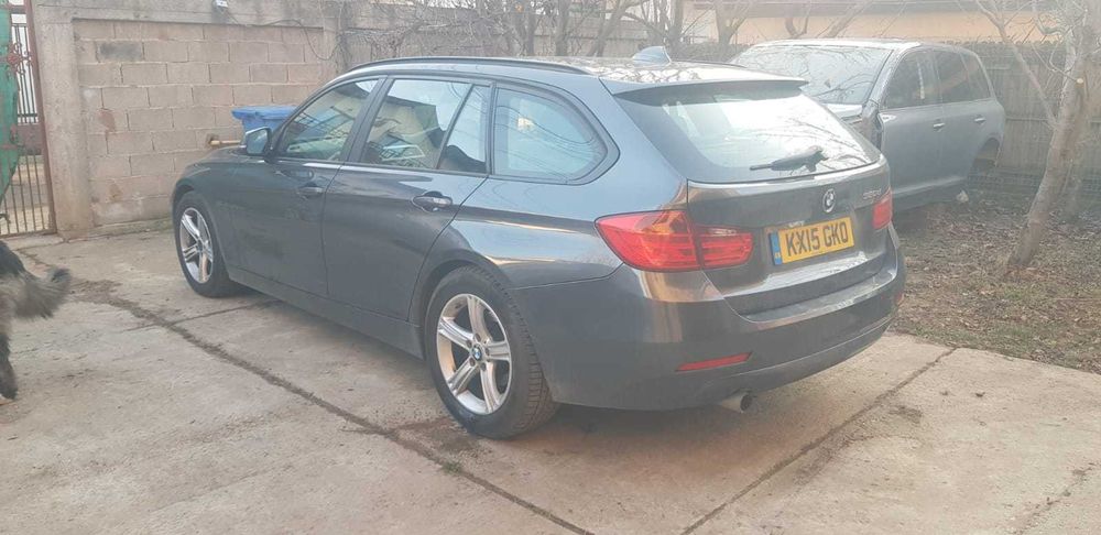 Haion Oglinda usa Bara spate BMW F30 Far stop Plafon Scaune Rulou portbagaj Caroserie Jante 17 BMW F30 F31 320d