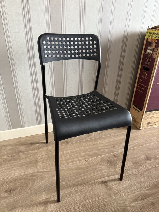 Продам стулья Икеа 3шт