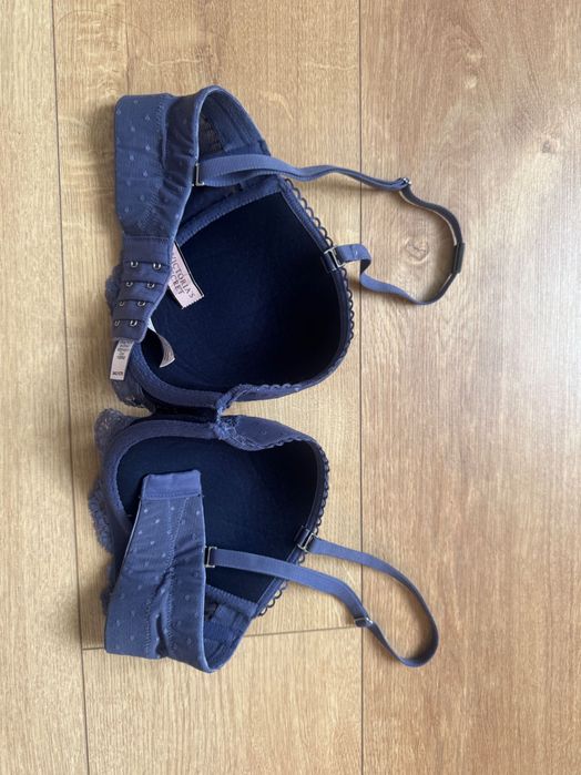 Sutien albastru Victoria’s Secret 75C