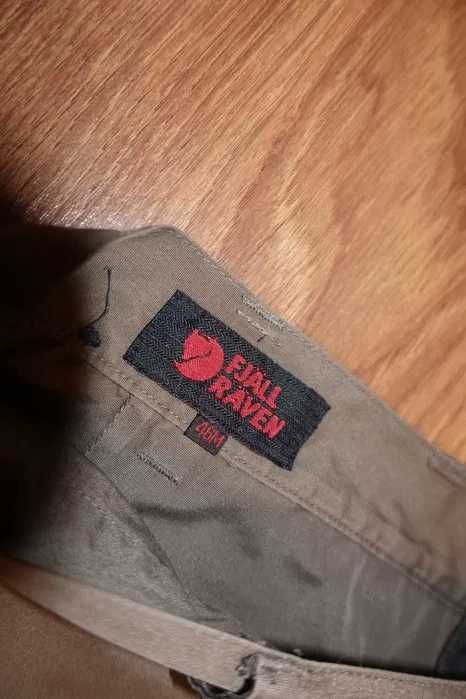 pantaloni FjallRaven marime 46 M
