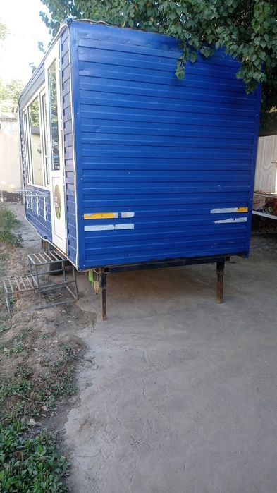 Butka,( koʻchma doʻkon). Sotiladi holati yahshi,