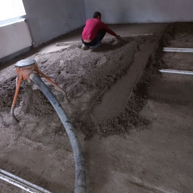 Полсухая стяжка житки битон