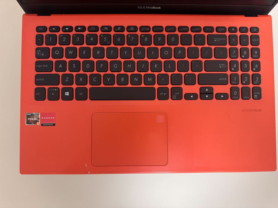 Vand/Schimb Laptop Asus Vivobook 15 X512DA Ryzen 5 3500u 12GB DDR4 512GB SSD nvme Windows 11