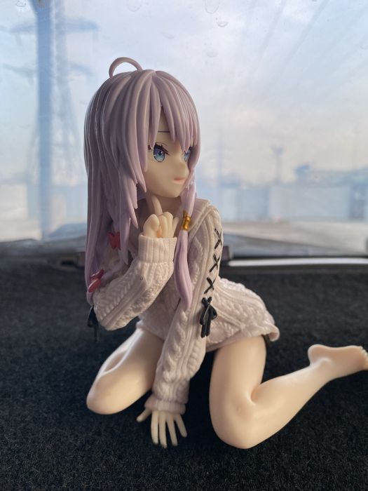 Игрушка/фигурка на багажник машины