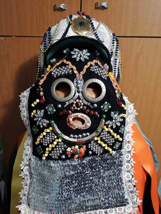 Кукерски маски, декорация механа, битов кът, етно