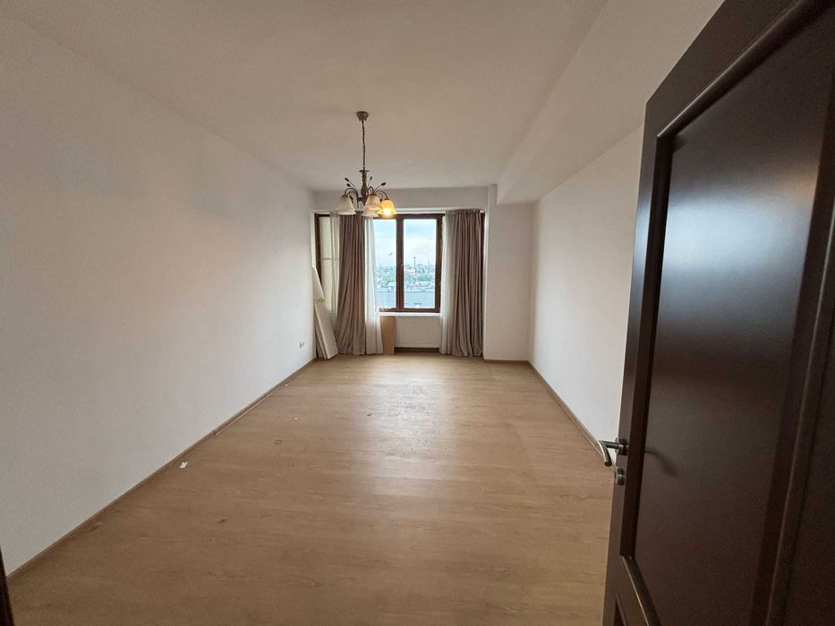 apartament de inchiriat sau de vanzare