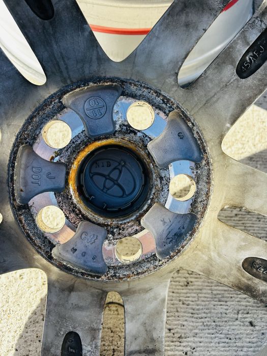 Лети Джанти за Toyota