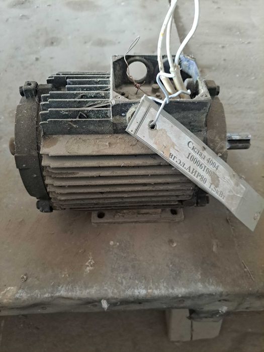 Двигатели электрические б/у