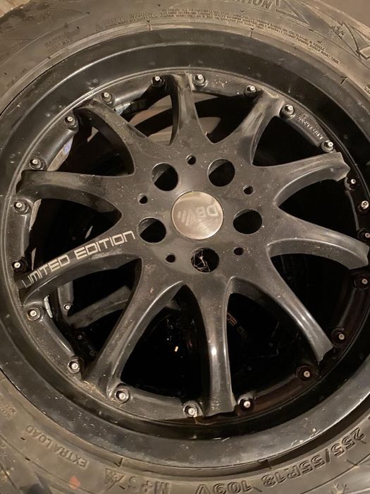 Гуми за МЛ Мерцедес 255/55R18