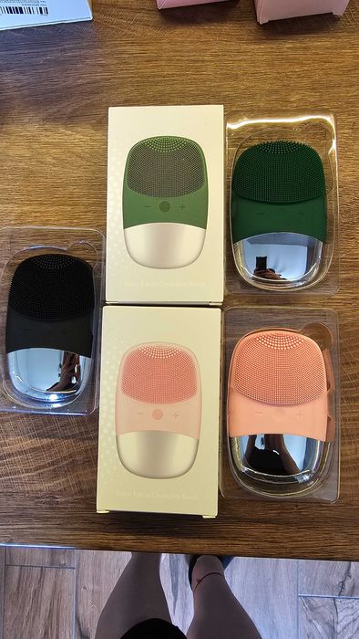 Дарсонвал, четка за лице, масажен пистолет