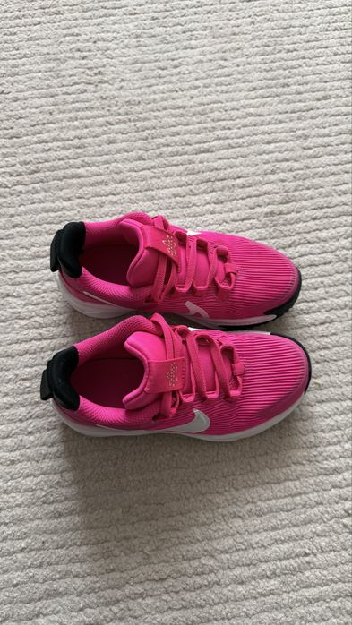 Кроссовки детские nike 28 размер