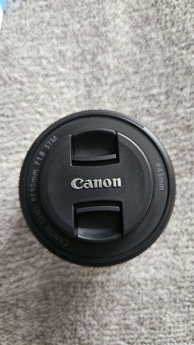 Obiectiv canon RF 50mm f1.8 STM