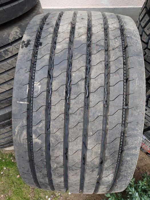 Грузовые Автошина для мега фуры 385/55R19.5 прицеп