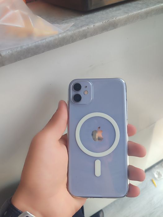 Iphone 11 hamma narsasi radnoy