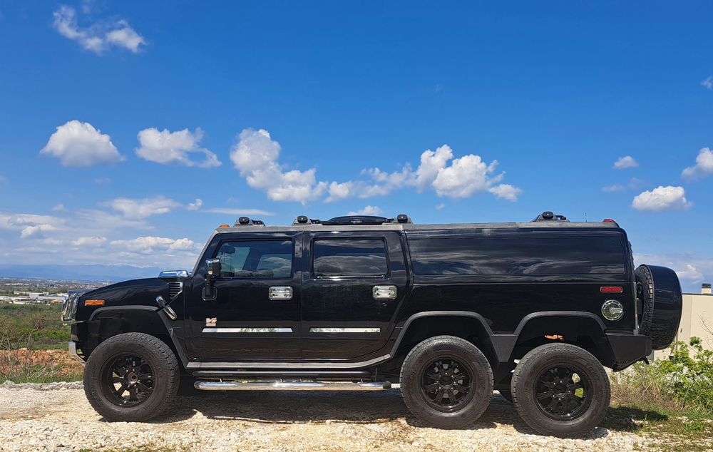 Луксозен НUMMER 6×6 - сватби и елитни събития!