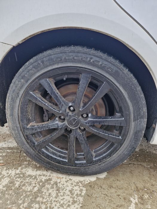 armatura bara spate lexus is 220 d an 2007 motor 2.2 d-cat 177 cp