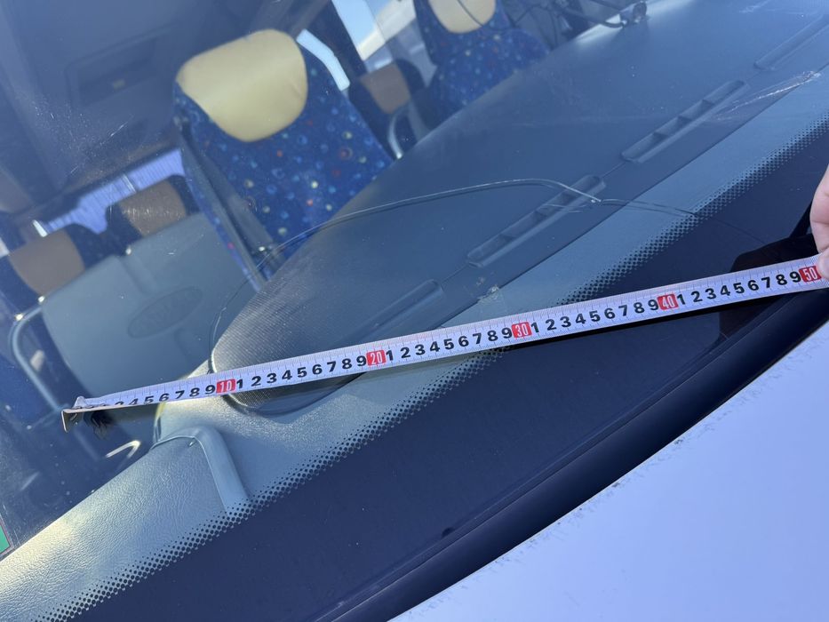 Лепене и възстановяване на спукани автостъкла Пловдив