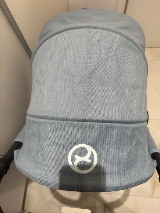 Лятна количка cybex beezy, модел 2025, като нова