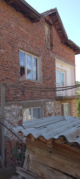 Продава се Къща в с. Илинденци, Област Благоевград - 540 кв.м за 94 €/кв.м - Снимка #2