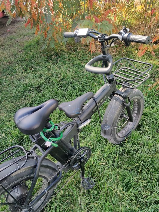 Семейный конь на 3 седла