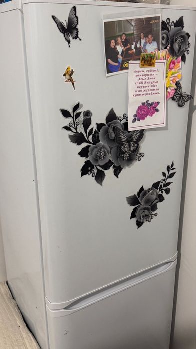 Продам холодильник