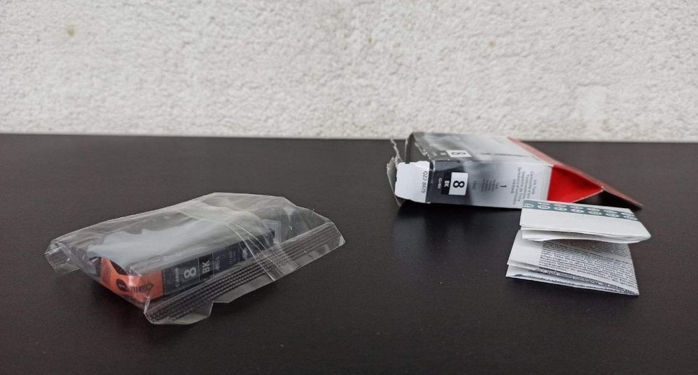 cartus imprimanta cu cerneala Lexmark canon pixma 8 bk black negru