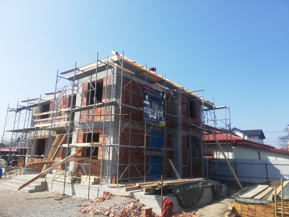 S. C. Constructii case la cheie/gri, amenajari