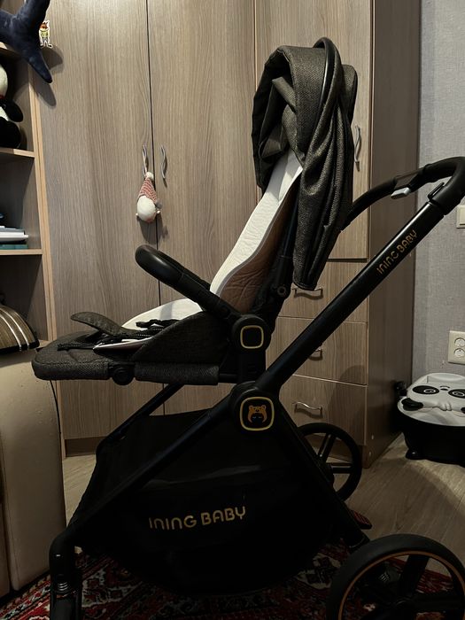 Продам детскую коляску