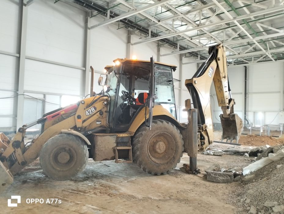 Экскаватор погрузчик 3в1 сат428