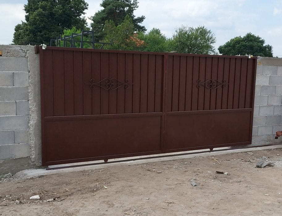 Изработка от Гладко и Ковано Желязо