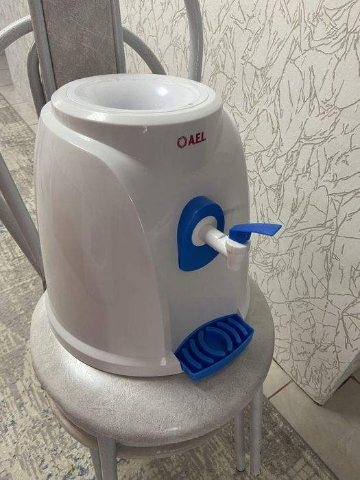 Продам настольный кулер