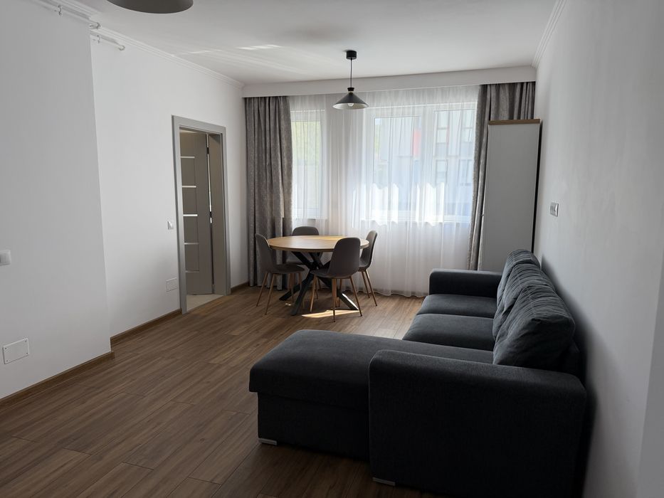 Inchiriez Apartament cu 2 camere - zona abatorului, floresti