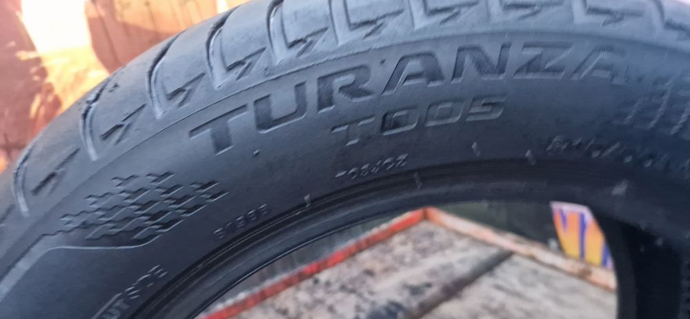 1 Anvelopa Bridgestone 215 55 R17 de vara