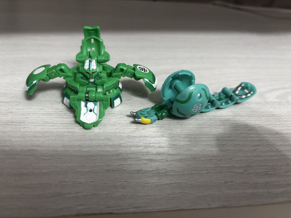 Продаю бакуганов