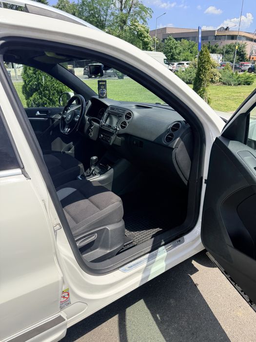 Volkswagen Tiguan  R Line. 4Motion DSG | 2.0 TDI | 177 CP | 160.000 km