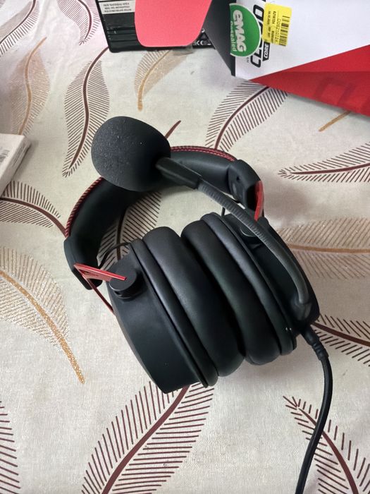 HyperX Cloud Alpha si HyperX Cloud 2