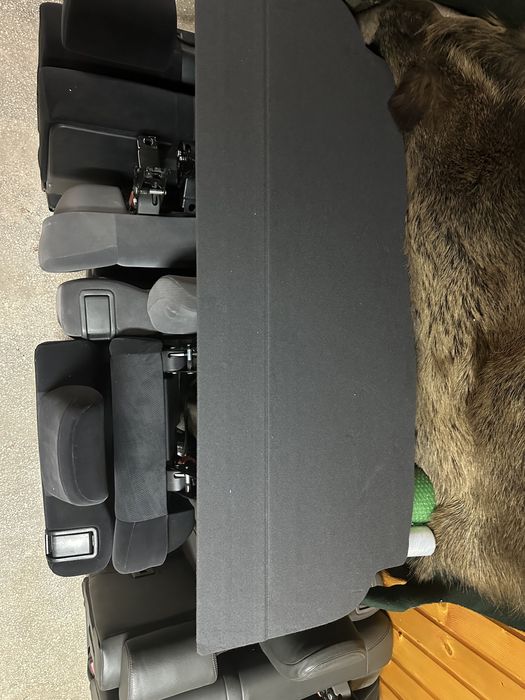 Bancheta  TOYOTA Land Cruiser j150 scurt - 3 usi