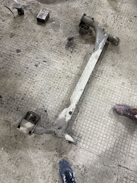 Приора балка задняя