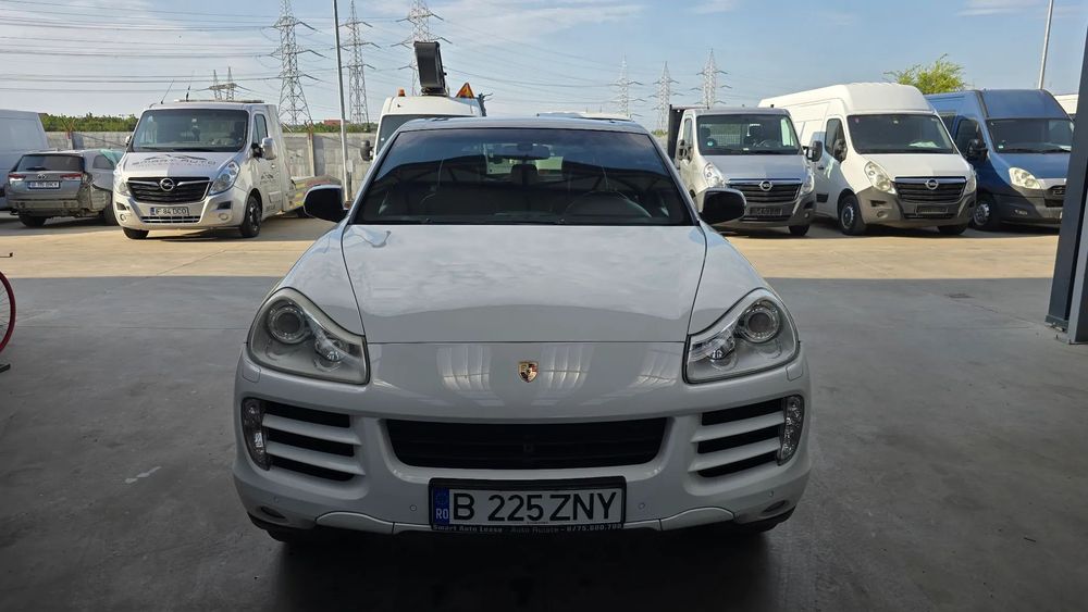Porsche Cayenne Primul proprietar / Stare perfectă /Fără accidente/Revizii la zi / Nu